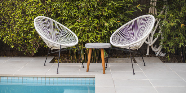 Comprar / Vender Apartamentos y Lofts en la Torre de l'Espanyol · con Piscina