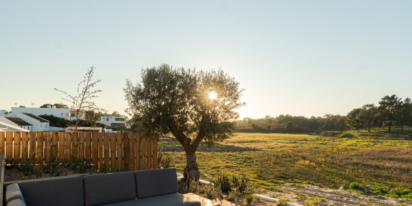 Comprar / Vender Casas Unifamiliares y Chalets en Ascó · con Jardín